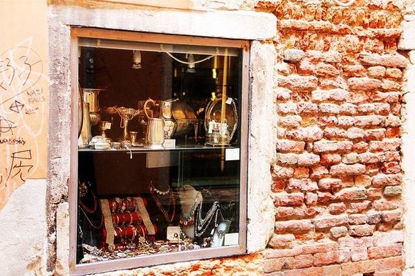 Où vendre ses bijoux fantaisie ? Les astuces pour gagner de l'argent
